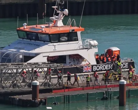 British Government Insist ‘One In, One Out’ Agreement with France Goes Ahead Despite Legal Challenge